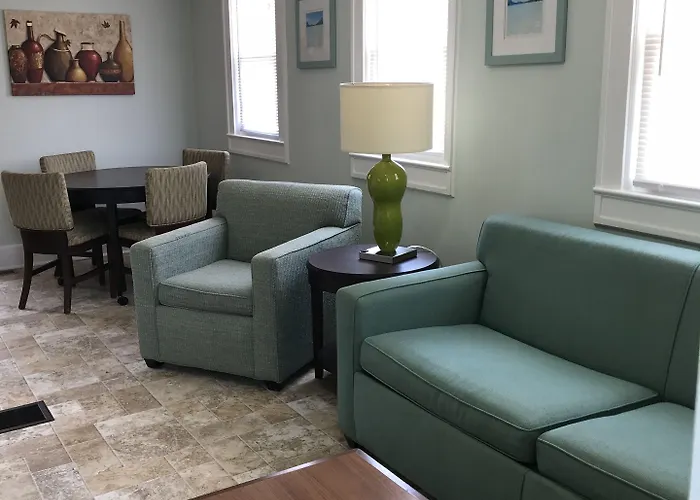 Mallard Apartment *